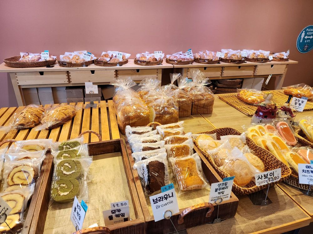 Sol Levante Bakery