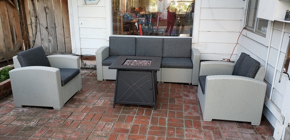Outdoor Pvc Resin Furniture Set And Fire Pit With Lava Rocks Yelp Photo Of Jr S Patio Chula Vista Ca United States Outdoor Pvc Resin