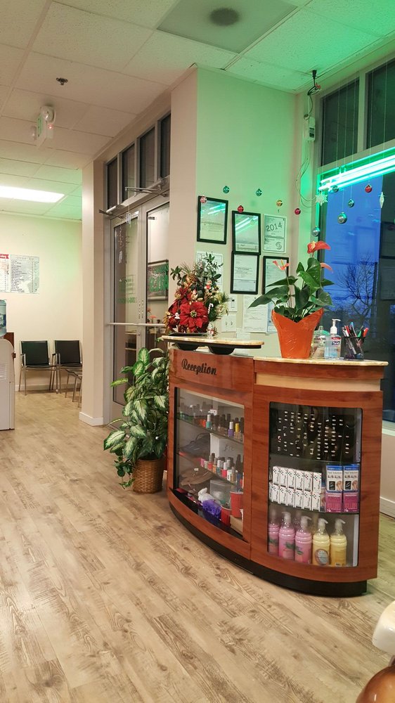 Nails 15 Photos & 31 Reviews Nail Salons 930 NE 43rd St