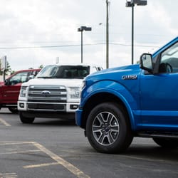 Town Country Ford 92 Photos 87 Reviews Car Dealers 5401
