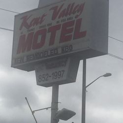 Kent Valley Motel Hotels 743 Central Ave N Wa Phone Photo Of Kent Valley Motel Wa United States Sign Is Very