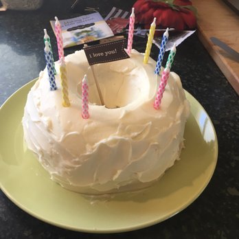 Decorate Cake With Real Toothpaste Decorate Cake With Real Toothpaste