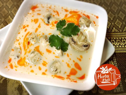 Herbs Thai Kitchen Order Food Online 76 Photos 89 Reviews