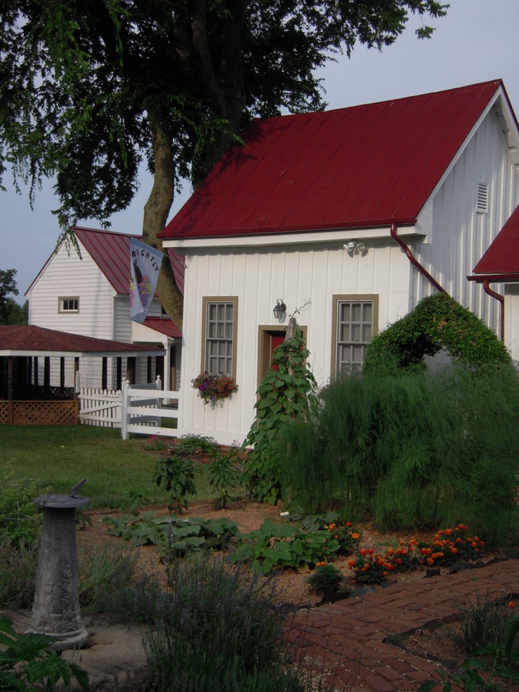 Brightly Bed Breakfast Closed Hotels 2844 River Rd W Brightly Bed Breakfast Closed Hotels 2844 River Rd W Goochland Va Phone Number Last Updated December 10 2018 Yelp