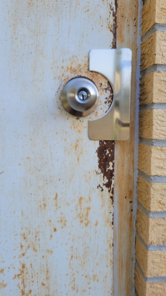 An American Locksmith