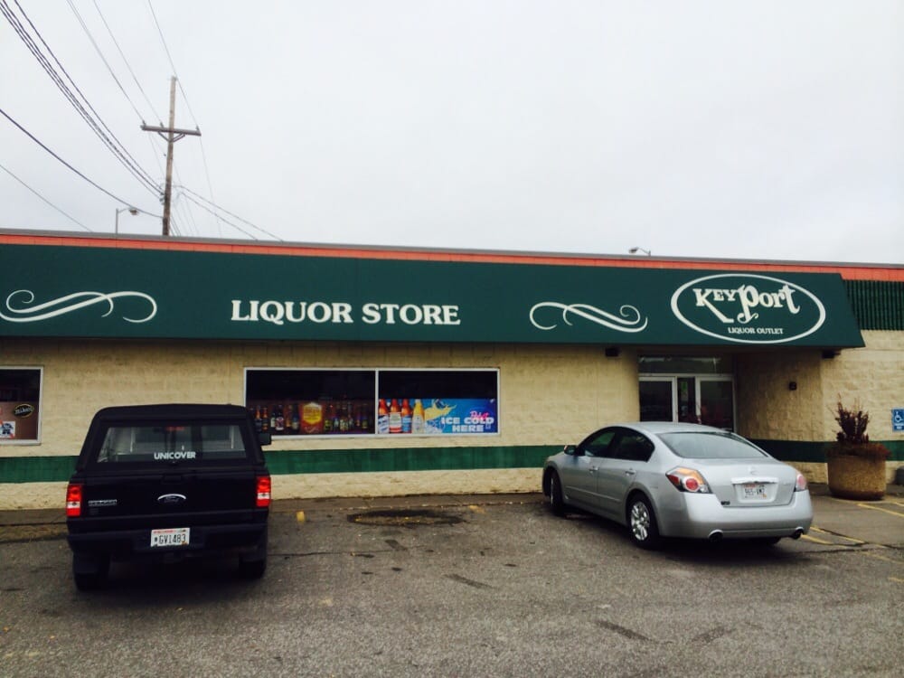 Hammond Liquor Store Restaurants 1402 N 5th St, Superior, WI