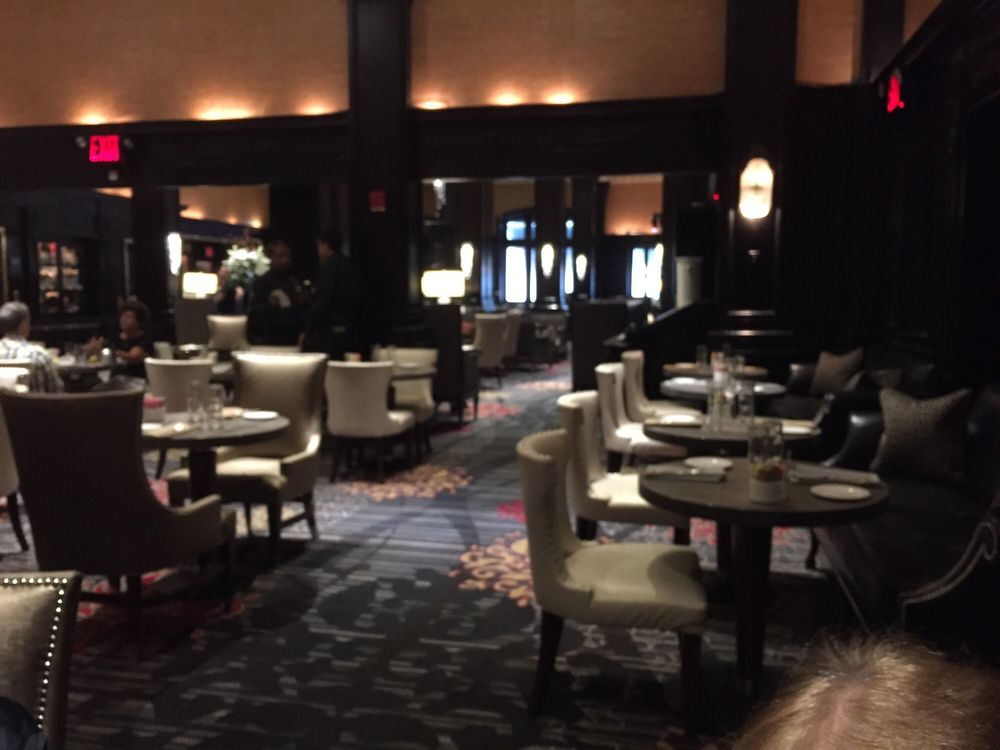 Round Table Restaurant 54 Photos 30 Reviews Breakfast Brunch Photo Of Round Table Restaurant New York Ny United States Lunch At
