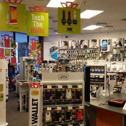 radioshack closed mobile phones 913 post rd radioshack closed mobile phones 913 post rd