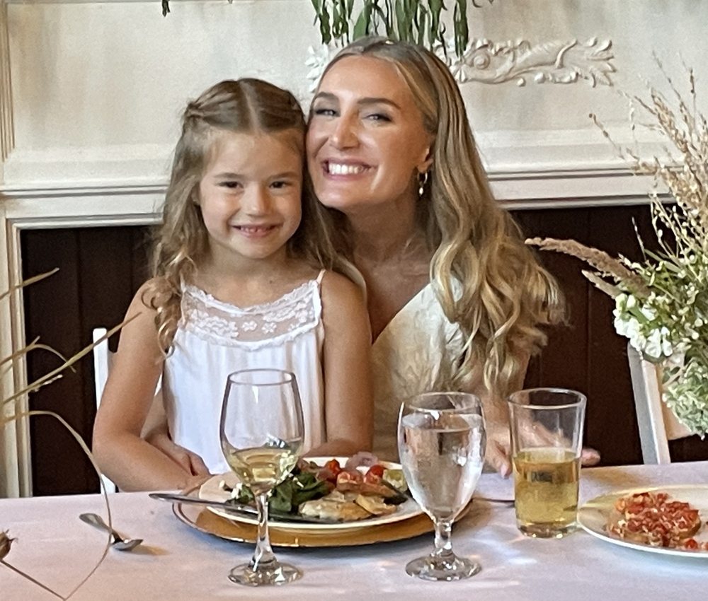 Two Chicks and a Rooster, Catering and BBQ