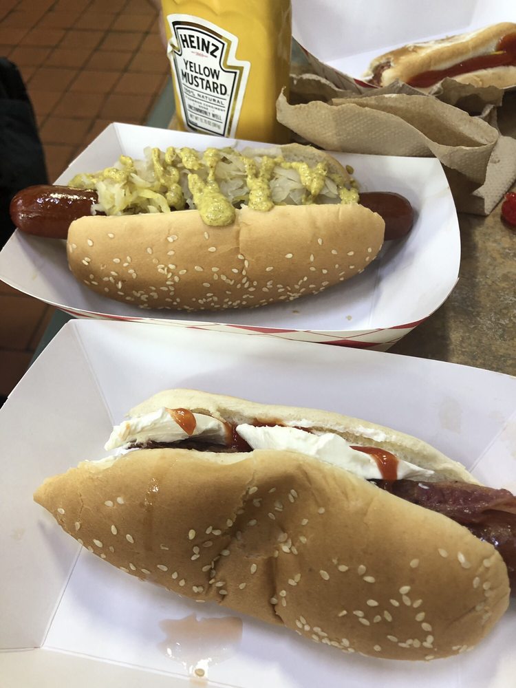 Hot Dogs @ 428 Hot Dogs @ 428