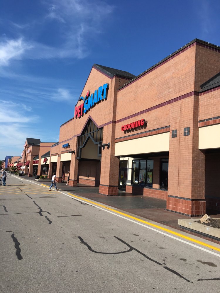 PetSmart 14 Reviews Pet Stores 3500S S Glenstone Ave