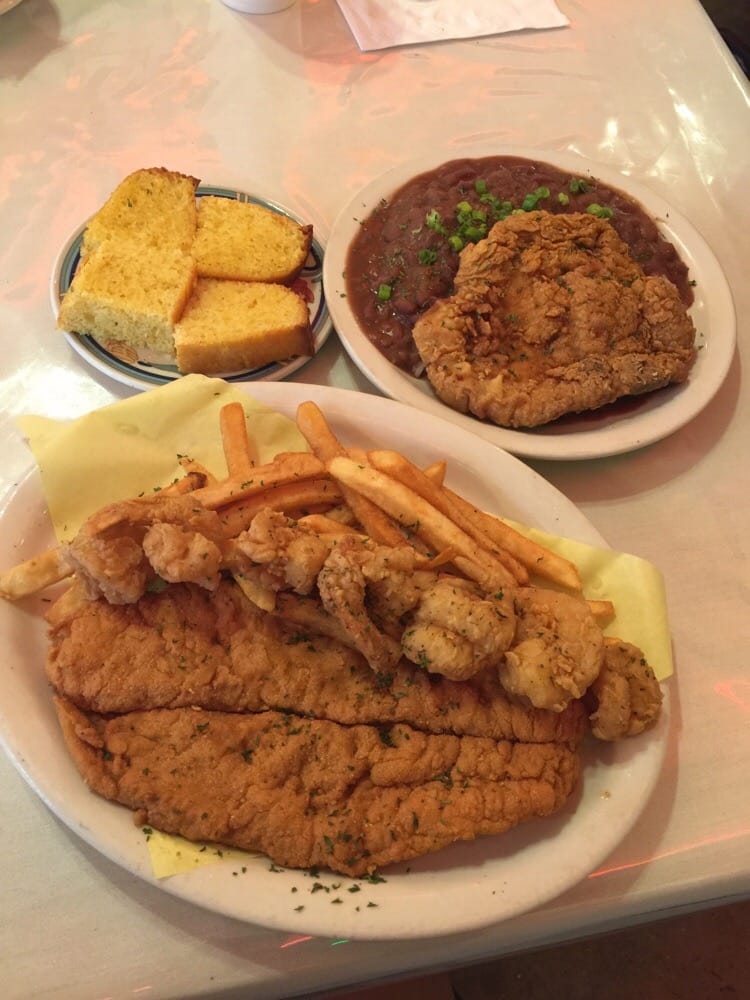 Ma Harper’s Creole Kitchen Cajun/Creole 1816 N New Braunfels Ave