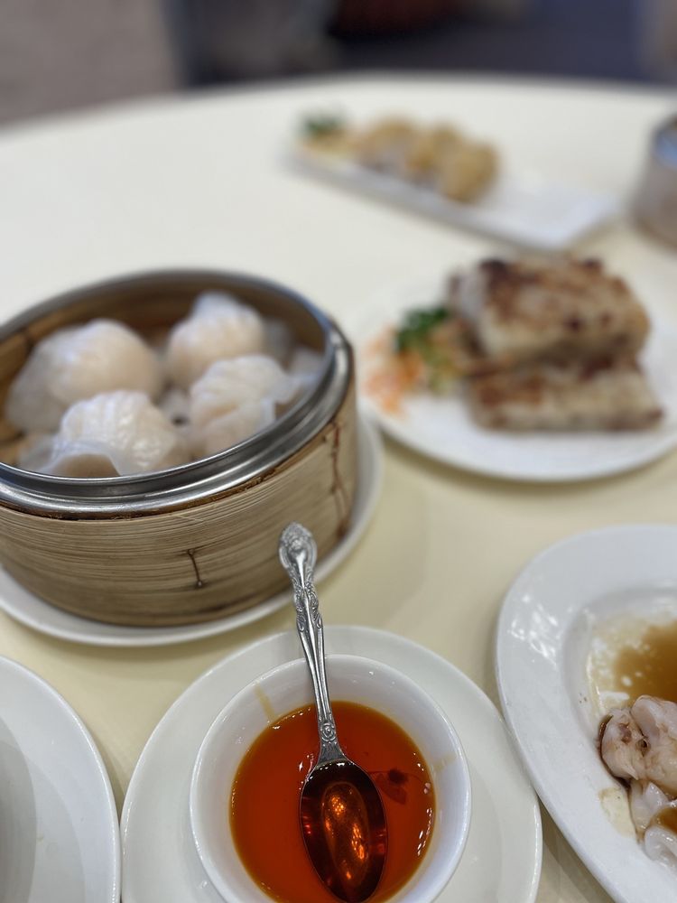 Royal Garden Seafood Restaurant