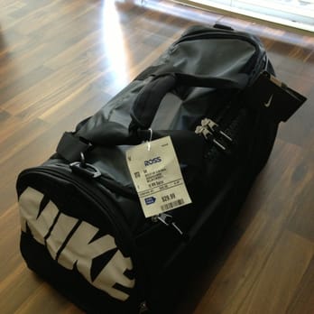 Nike Xl Duffle Bag Regularly 55 At Ross For 29 99 Yelp