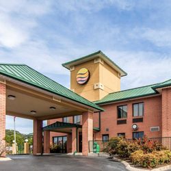 Comfort Inn 18 Photos Hotels 150 Interchange Park Lane Lenoir Photo Of Comfort Inn Lenoir City Tn United States
