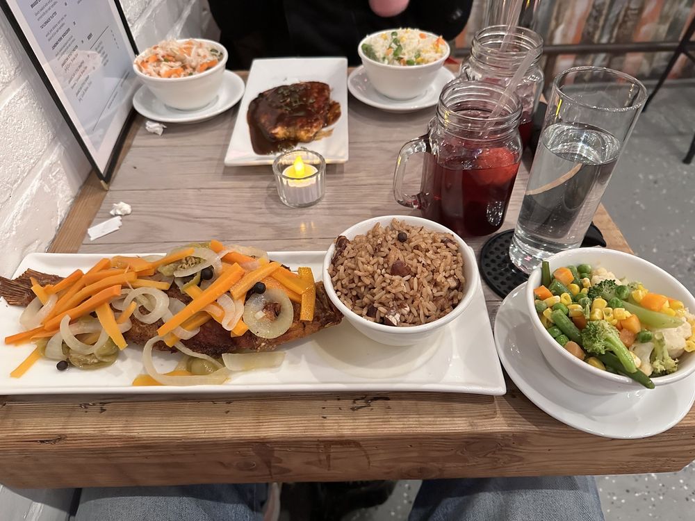 Taylor Made Jamaican Eatery