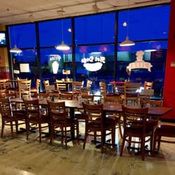 Wholly Joe S Chicago Eatery Closed 65 Photos 113 Reviews Photo Of Wholly Joe S Chicago Eatery Lewis Center Oh United States Seating