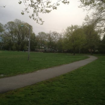 Edgemont Memorial Park 26 Photos & 14 Reviews Parks 274 Valley Rd