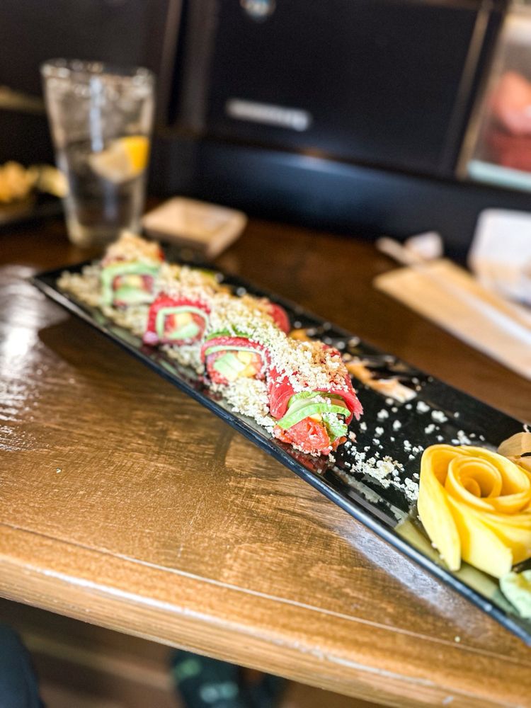 Jia Asian Fusion & Sushi Bar