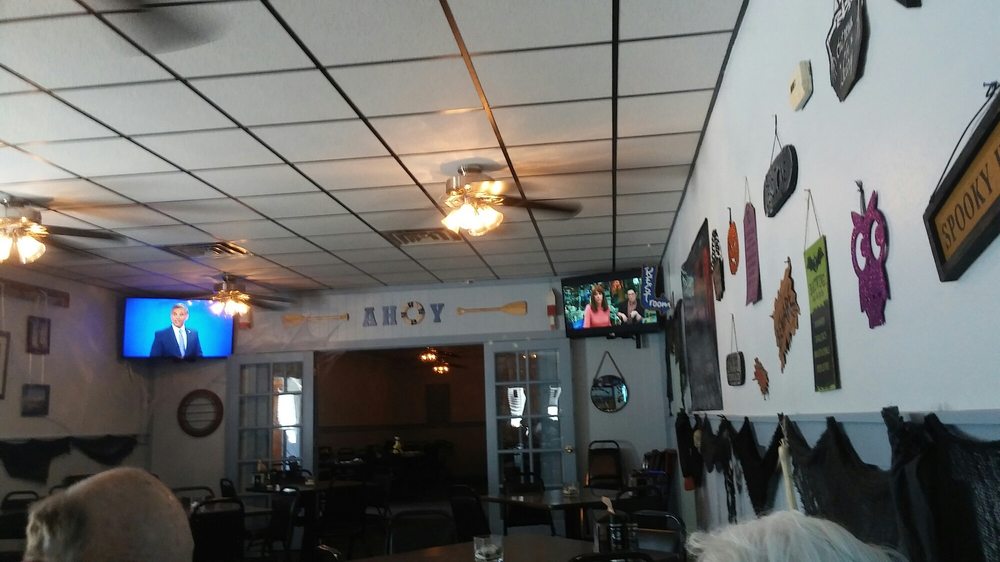 New England Eatery & Pub 10 Photos & 56 Reviews Seafood 5670 S