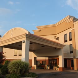 Holiday Inn Express Hotel 11 Photos 13 Reviews Hotels 160 Photo Of Holiday Inn Express Hotel New Columbia Pa United States