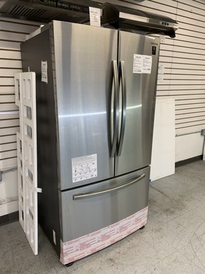 18 Ave Home Entertainment and Appliances Center