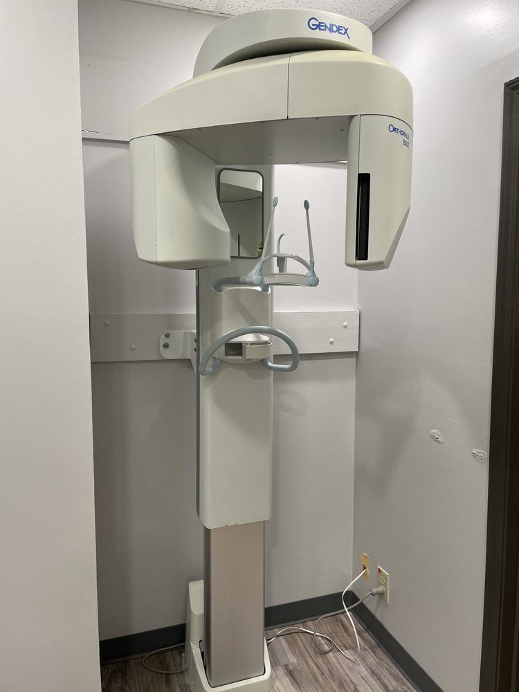 image of business Montreal Dental