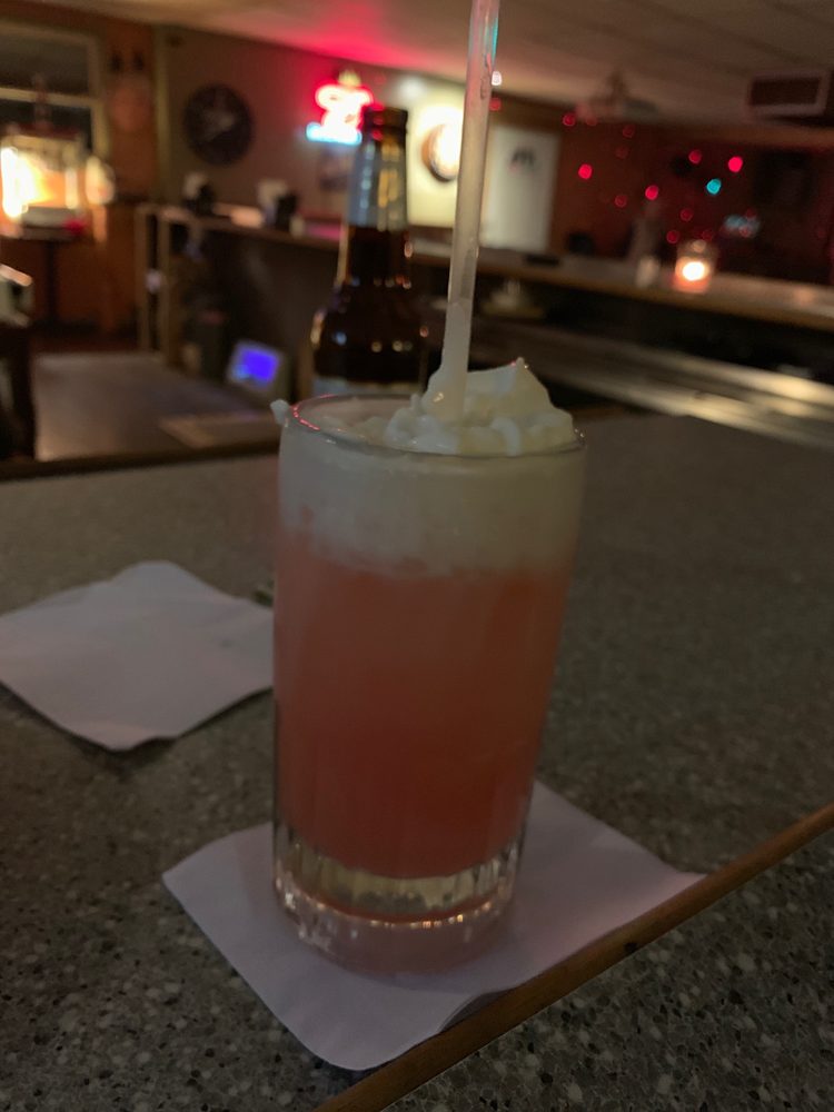 Pennline Lounge