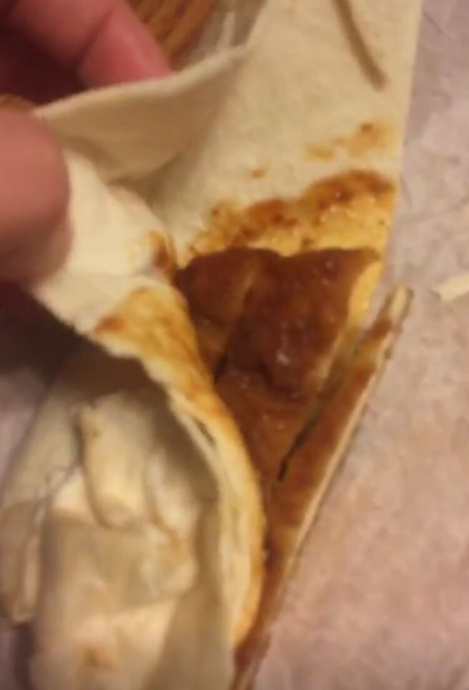 One En Cutlet In A Tortilla With Bbq Sauce What Kind Of Wrap 10 Photos For Country Corners Deli Pizzeria