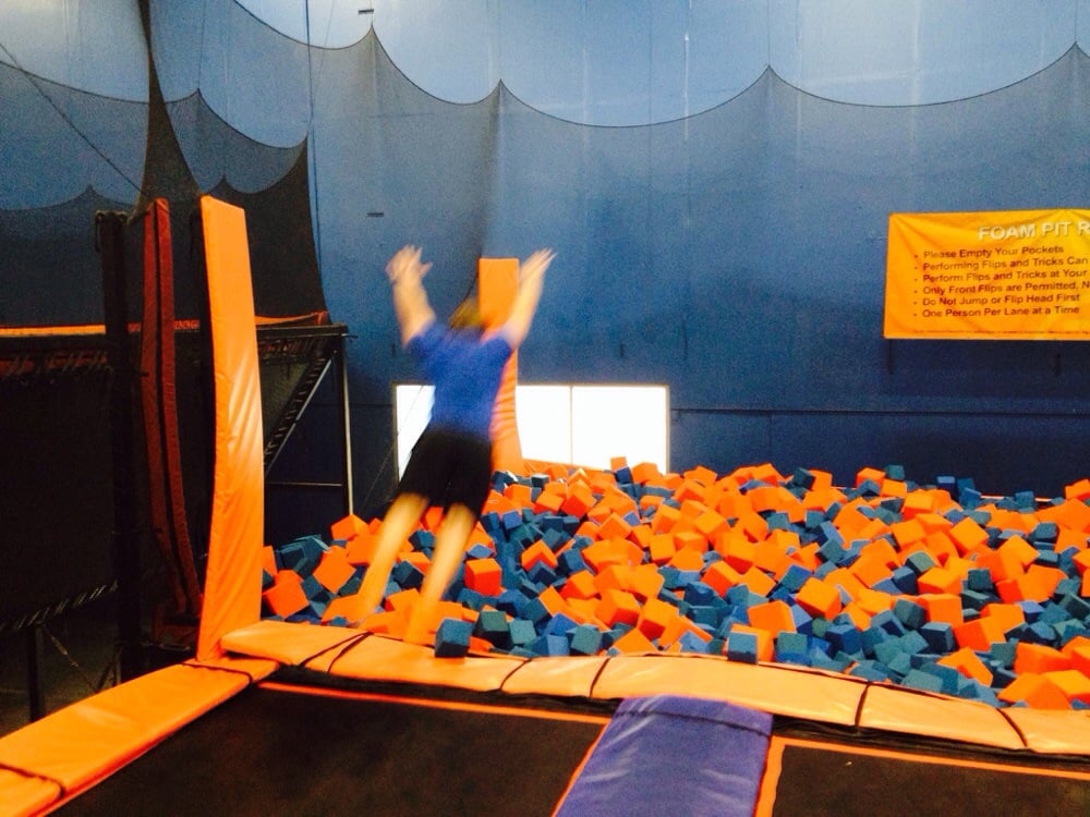 Sky Zone Trampoline Park 18 Photos & 15 Reviews Trampoline Parks