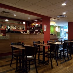 Tamarind Closed 144 Photos 477 Reviews Sushi Bars 614 S Photo Of Tamarind Chicago Il United States Entry Area Bar