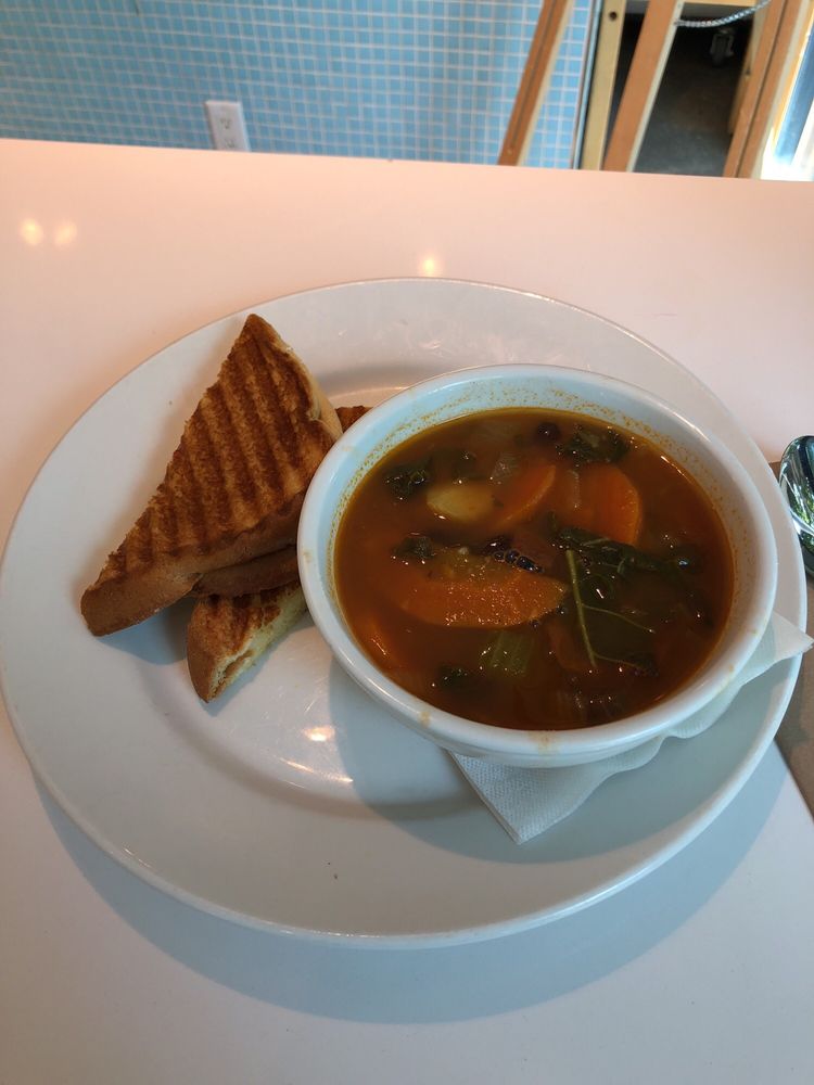 Fabarnak Community Cafe and Catering
