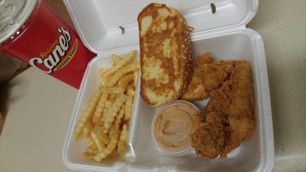 Raising Cane’s Chicken Fingers - 13 Photos & 21 Reviews - Fast Food