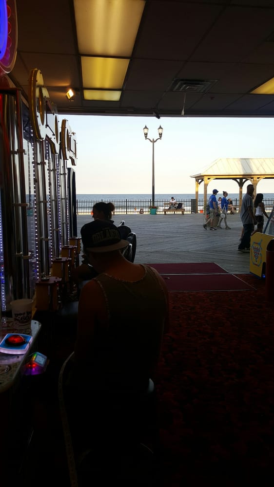 Lucky Leo’s 26 Photos & 12 Reviews Amusement Parks 311 Boardwalk