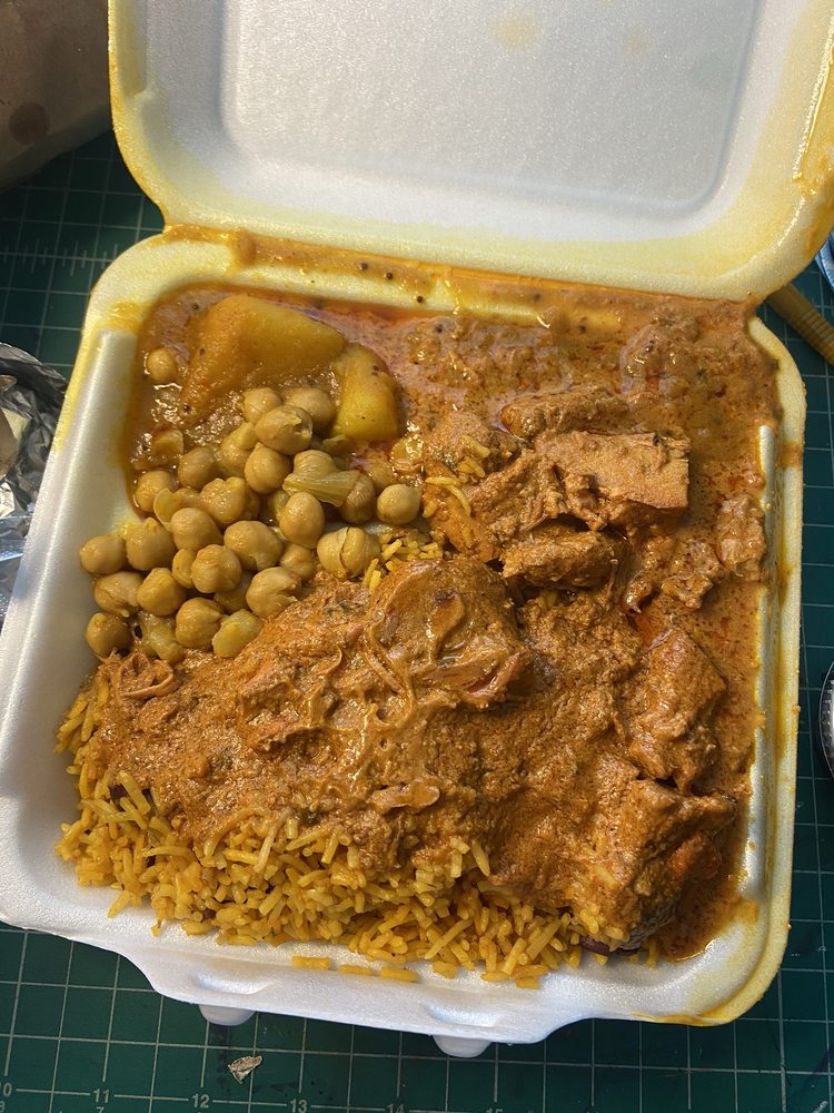 Tandoori & Roti Hut