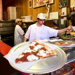 luigi s pizza 132 photos 305 reviews pizza 686 5th ave