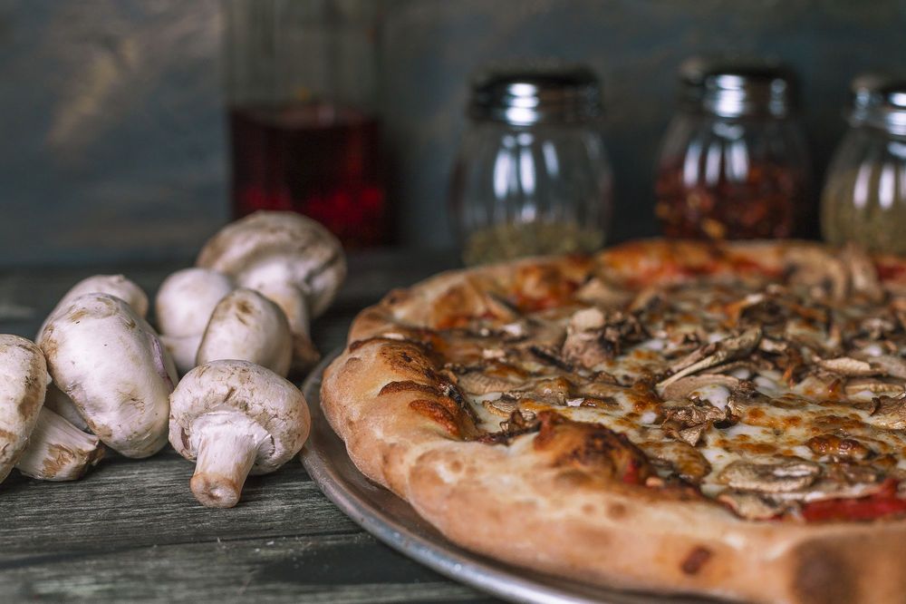 Mazza Pizzeria Mazza Pizzeria
