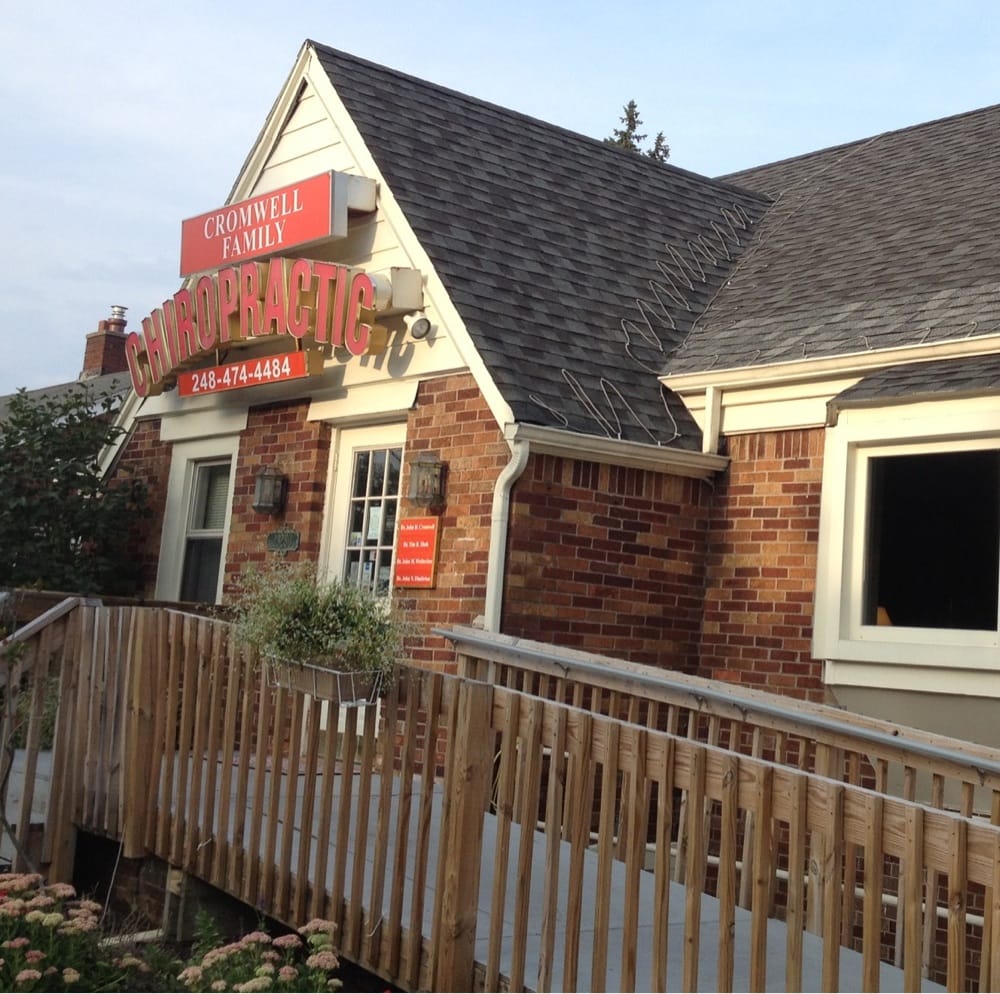 Cromwell Family Chiropractic Chiropractors 23280 Farmington Rd