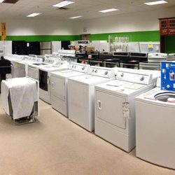 Senzig S Wisconsin Furniture Giant 28 Photos Liances 1482 Photo Of Senzig S Wisconsin Furniture Giant Shawano Wi United States