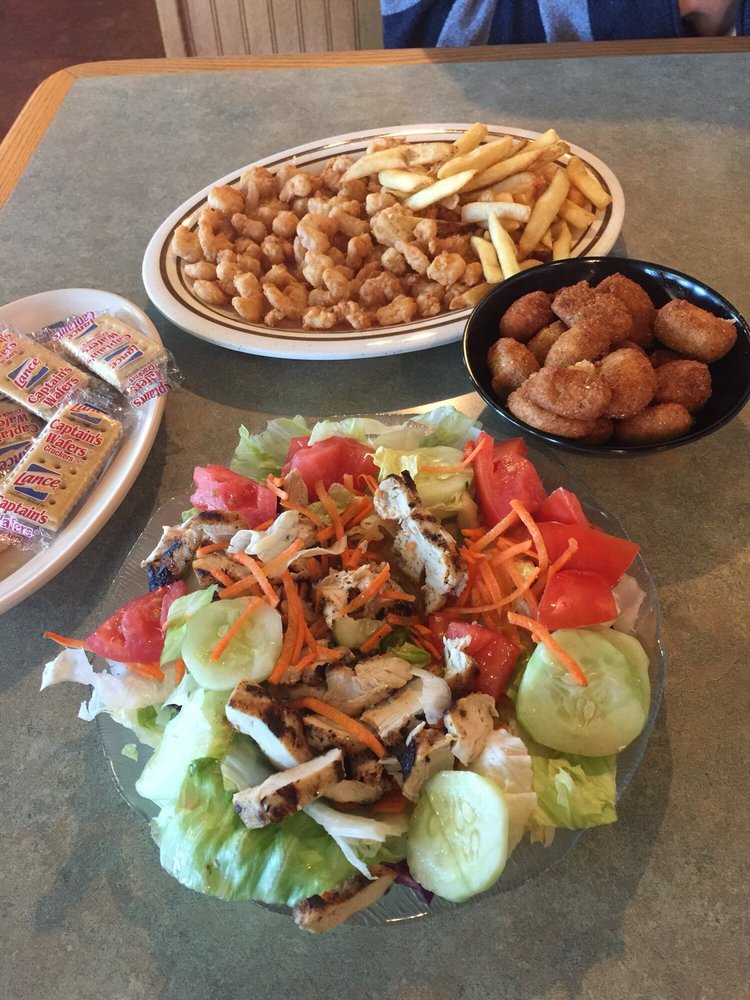 The Captain’s Cap 11 Photos & 22 Reviews Seafood 670 Park St