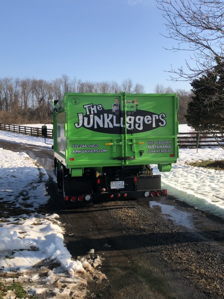 The Junkluggers of Gainesville VA