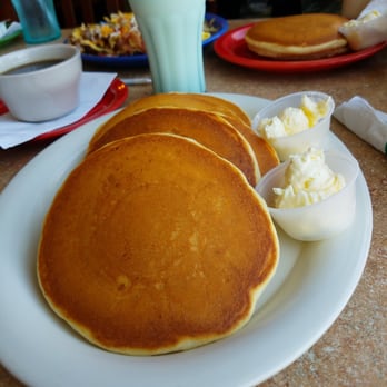 Country Kitchen Closed 156 Photos 105 Reviews Diners 810 Photo Of Country Kitchen Pelham Manor Ny United States Bornday Breakfast