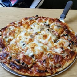 Pizza Place Inc 26166 208th Ave Delhi Ia Restaurant Photo Of Pizza Place Inc Delhi Ia United States