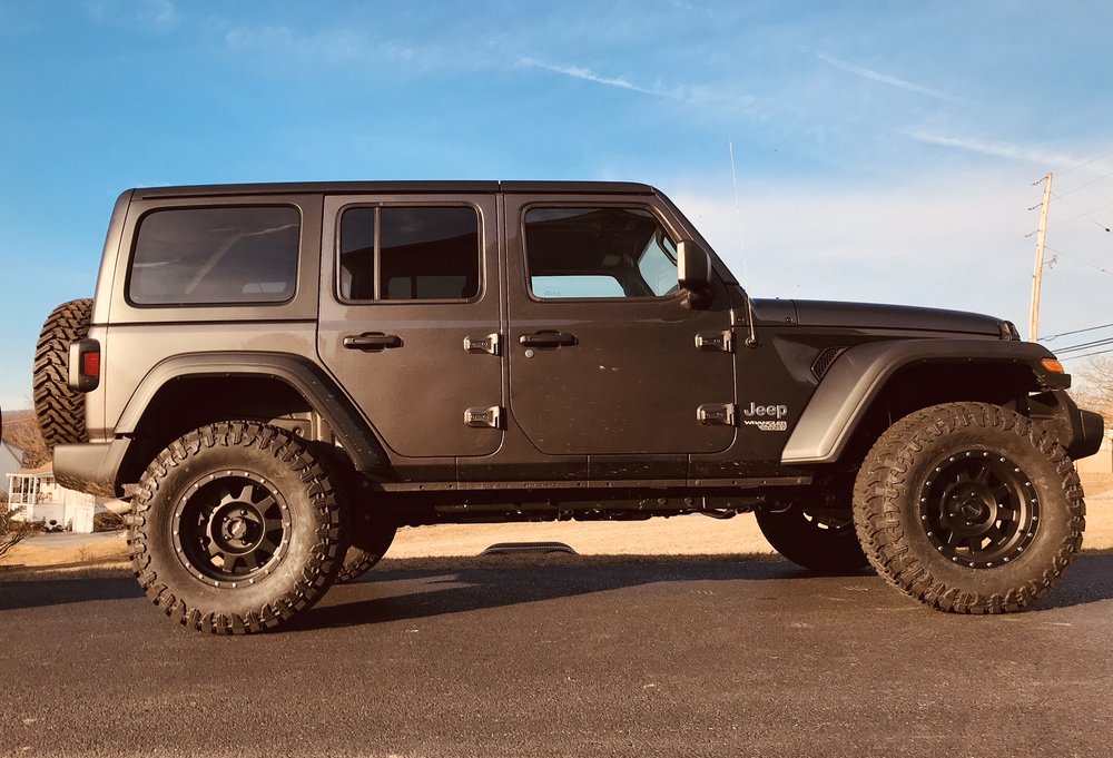 Roger's Garage - Mohnton