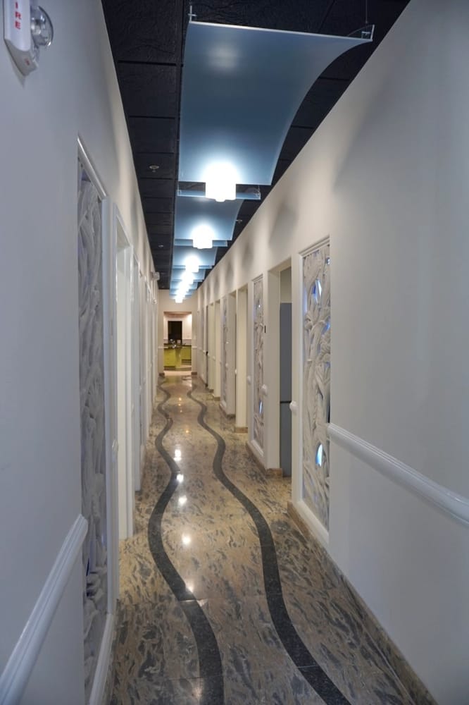 image of business Signature Smile