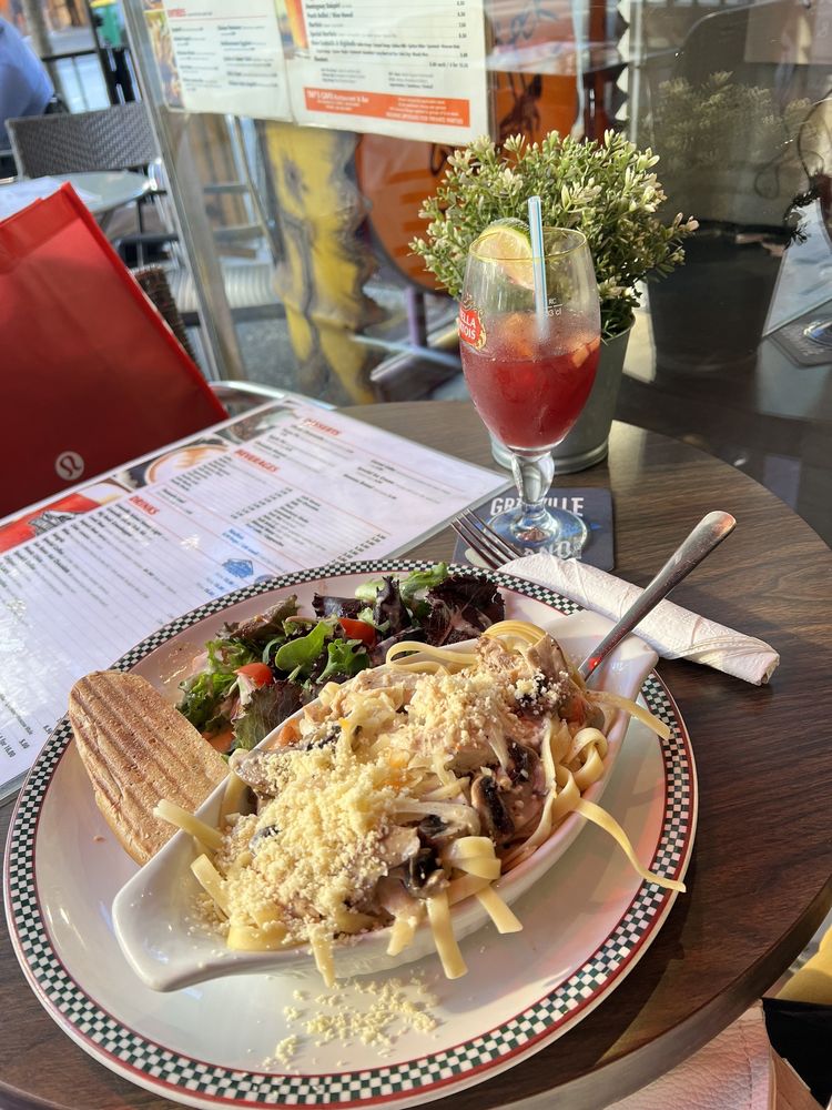 Taf's Café