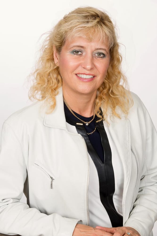 Marlies Y Hendricks, CPA