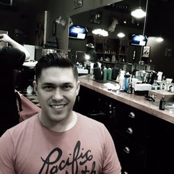 Bonafide Barber 10 Photos 37 Reviews Barbers 5420 Photo Of Bonafide Barber Dallas Tx United States Satisfied Customer