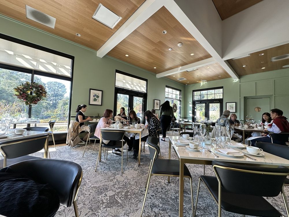 The Huntington's Rose Garden Tea Room