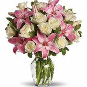 Flowers By Stella 22 Photos Florists 26 Main St Ayer Ma Webber S Florist